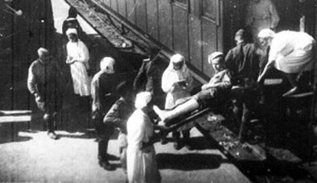 Эшелоны «с того света»: как военно-санитарные поезда обманывали смерть Эшелоны «с того света»: как военно-санитарные поезда обманывали смерть