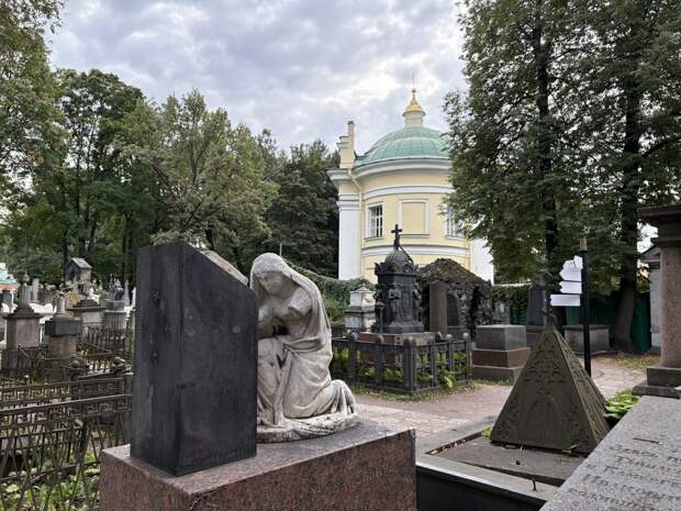 В Петербурге простились с профессором и князем Дмитрием Шаховским