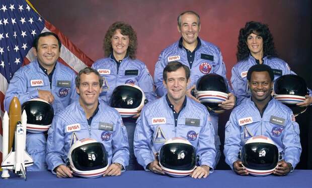 Погибший экипаж космического корабля Челленджер. Фото
