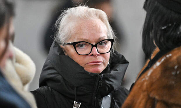 Вероника Степанова сообщила, что дальше ждет Ларису Долину: такой участи не позавидуешь