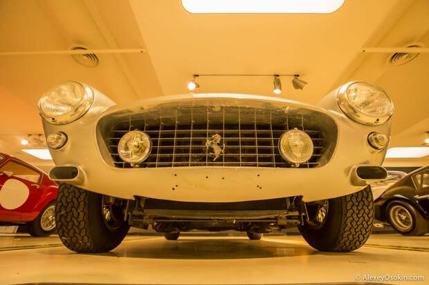 Музей Феррари в Модене Музей Феррари в Модене ferrari, Модена, авто, автомузей, музей