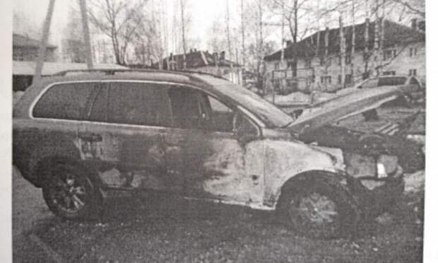 В Няндоме задержали молодого человека, который смастерил взрывное устройство и поджёг несколько автомобилей