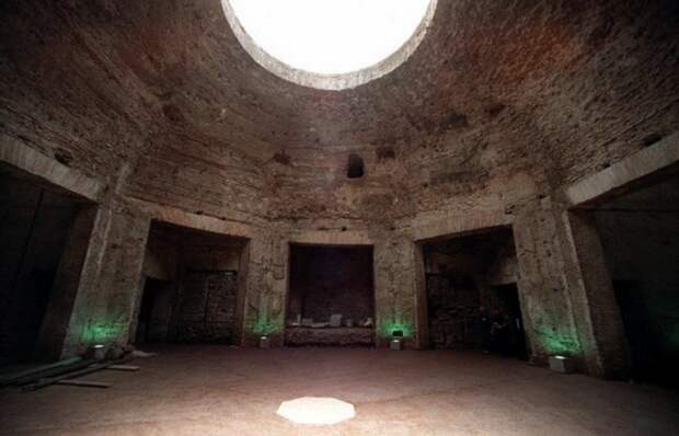 Domus Aurea.