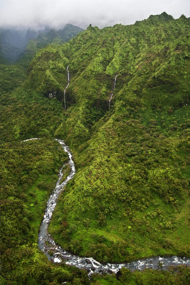 4068162267 a547f509a6 b Стена слез: водопад Хонокохау на Гавайях