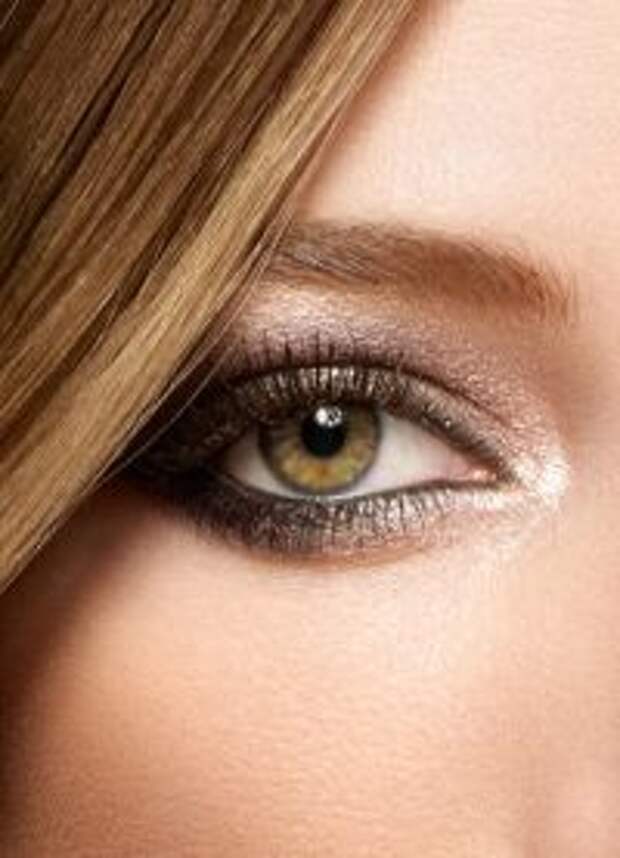 дневной макияж для каре зеленых глаз 1