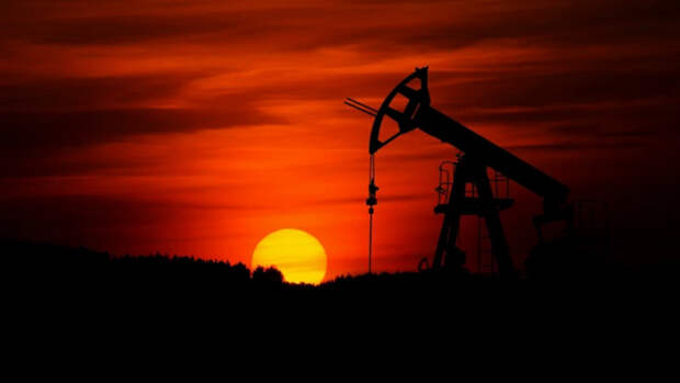 Bloomberg: продажей российской нефти занимаются возникающие из ниоткуда компании