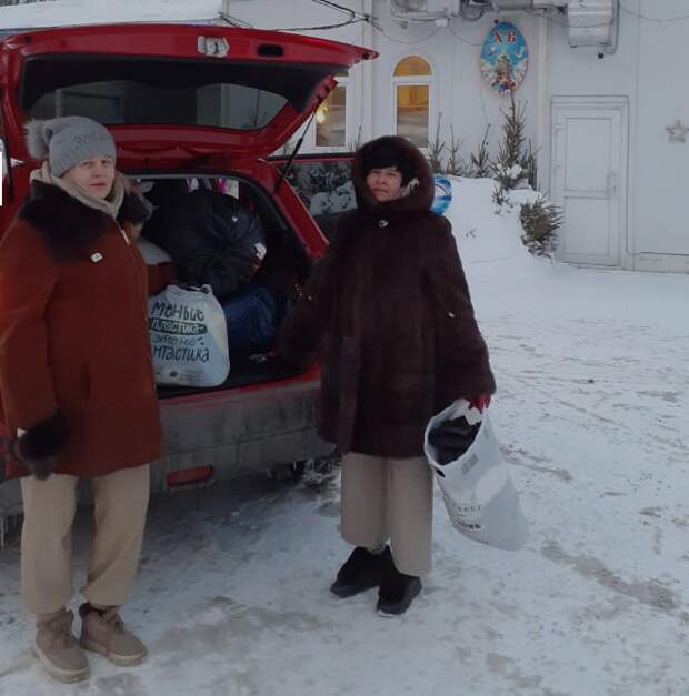 Добровольцы из Куркина собрали гуманитарную помощь для бездомных