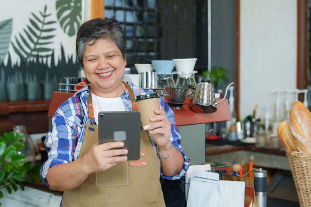 Экономист Балынин: мужчины со стажем 42 года выйдут на пенсию на два года раньше