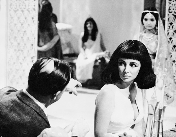 Элизабет Тейлор (Elizabeth Taylor) на съемках фильма «Клеопатра» (Cleopatra) (1963), фото 28