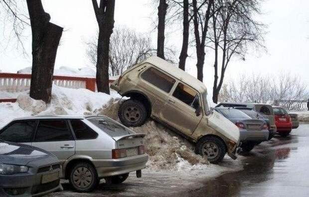 Припарковаться зимой - большое искусство зима, прикол, снег, юмор