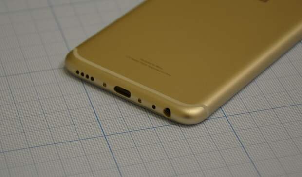 Нижний торец Meizu Pro 6
