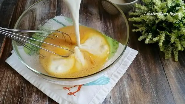 Сколько ни пробовала другие, всегда возвращаюсь к нему. Краффин - идеальный кулич. Быстрое тесто без опары