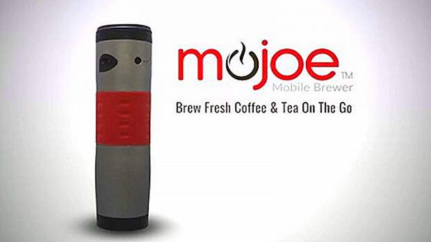 the-mojoe-coffee-maker-mug-allows-caffeine-addicts-to-brew-anywhere