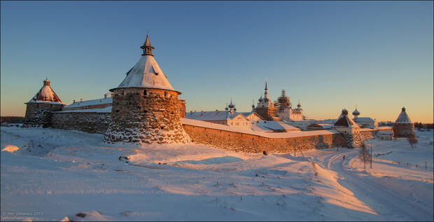 Соловки зимой, Соловецкий монастырь