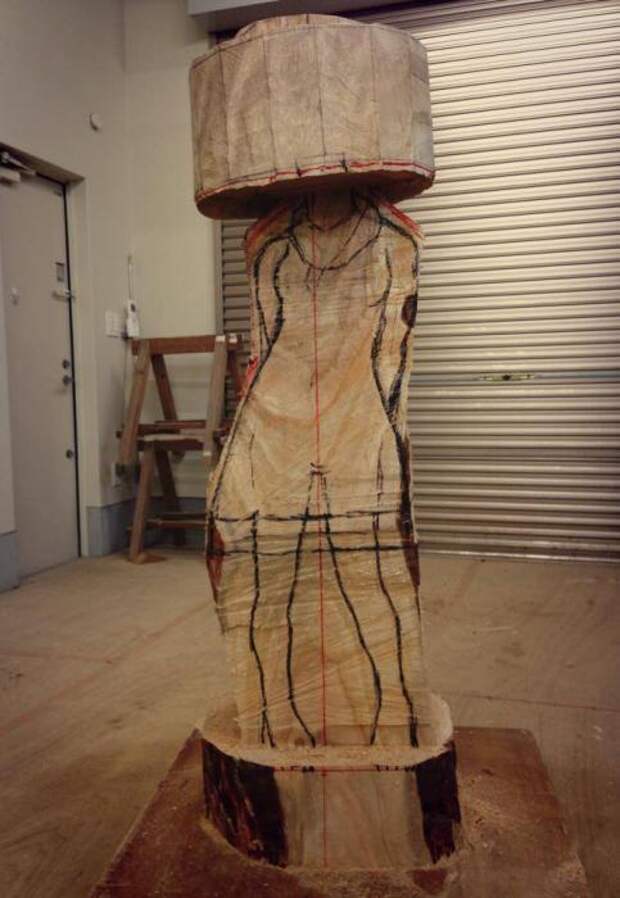 Скульптура из дерева "Эмоции"