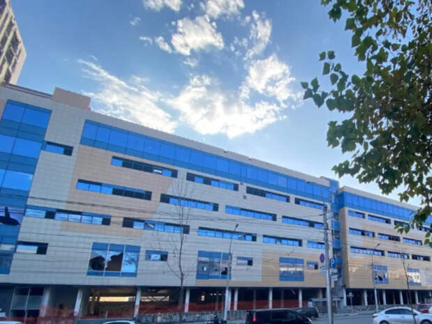 Шестой аукцион по продаже «Подсолнуха»: долгострой подешевел почти в два раза