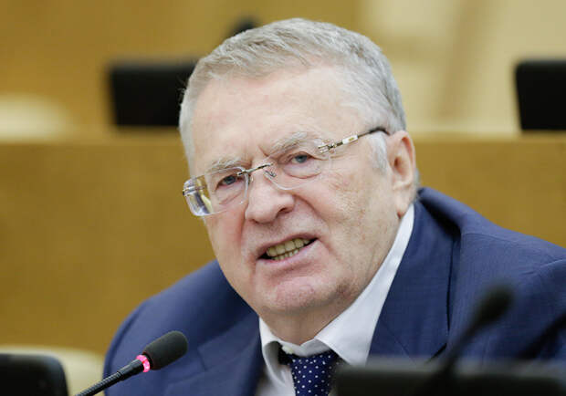 Медведев в документальном фильме рассказал о рыбалке с Жириновским в Завидово