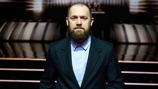 Звезда «Мажора» Денис Шведов решился на операцию по пересадке волос