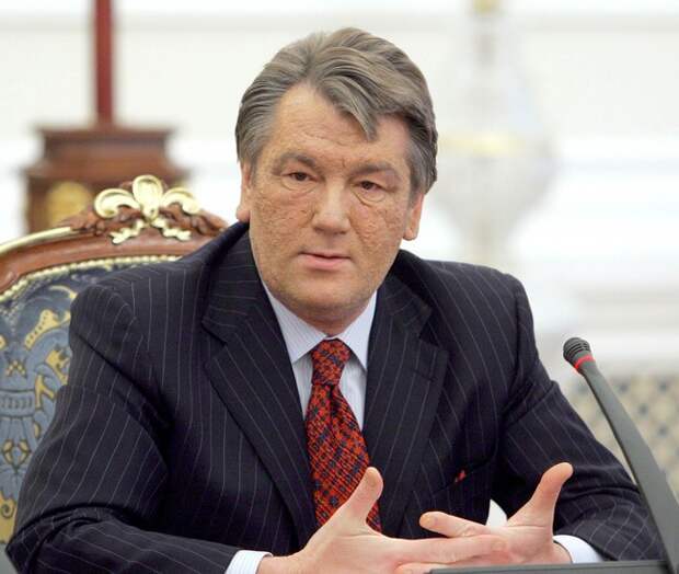 Ющенко: мир начинает отбиваться от Украины, "как от назойливой мухи" Ющенко: мир начинает отбиваться от Украины, "как от назойливой мухи"