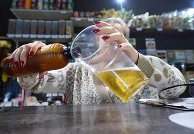 «Алкогольная карта» России: где пьют водку, а где перешли на джин и ликёры