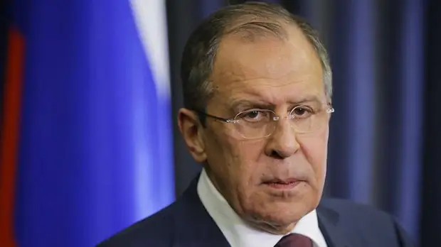 Лавров: Зеленский надеется «на слезе» добиться от НАТО принятия Украины