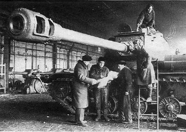 Танкоград, Челябинск, Кировский завод, эвакуация, Великая Отечественная война, танк|Фото: nomer-doma.ru