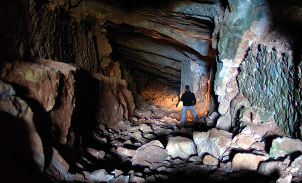 «Местные верят, что пещера может быть порталом»: 10 человек ушли в короткий отрезок подземелья и больше их не видели
