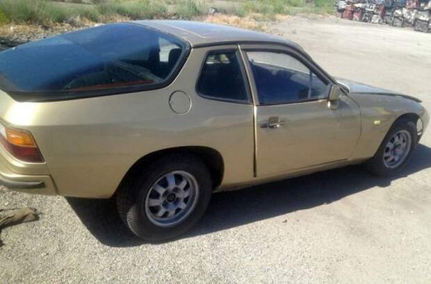 В Казахстане на утилизацию сдали Porsche 924 1985 года выпуска В Казахстане на утилизацию сдали Porsche 924 1985 года выпуска