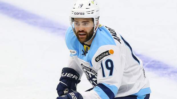 «Сибирь» выиграла четвертый матч подряд в КХЛ