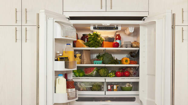 Диетолог объяснила, как правильно хранить продукты в холодильнике на праздники