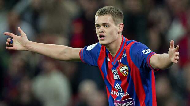 В Уфе задержан футболист ЦСКА Агапов за проникновение пьяным в здание музыкальной школы