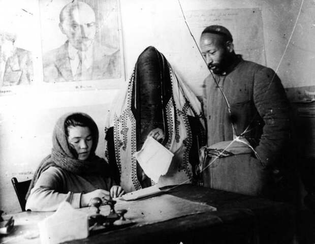Редкие кадры исторических событий Редкие кадры исторических событий