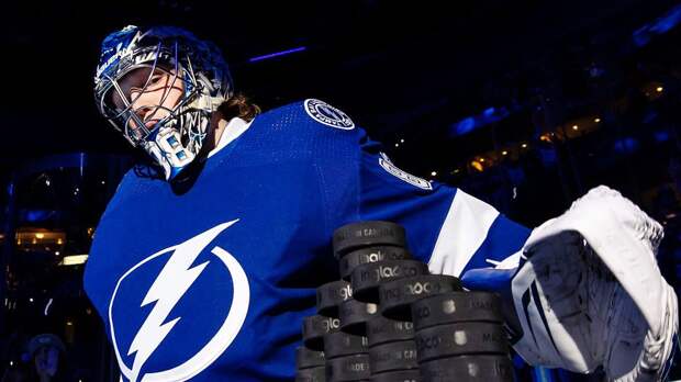 «Тампа» обыграла «Оттаву» после 0:2 в первом периоде, Василевский сделал 26 сэйвов