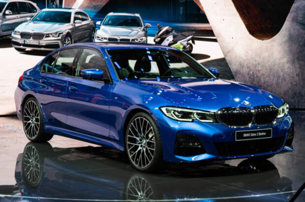 Дизайн «тройки» BMW седьмого поколения в кузове G20 до последнего момента держался в секрете. | Фото: bmwblog.com.