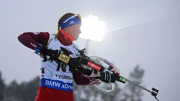 Резцова не сдержала слёз после завоевания серебра эстафеты на этапе КМ в Хохфильцене