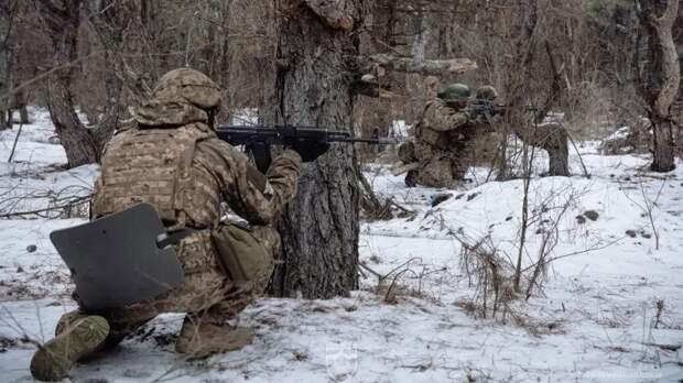 «Русские не надеются на мирный трек»: названы три главные задачи ВС РФ в зоне