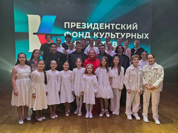 В Казани показали авангардный спектакль «Бессмертный знаменосец: музыка Единства и Побед»