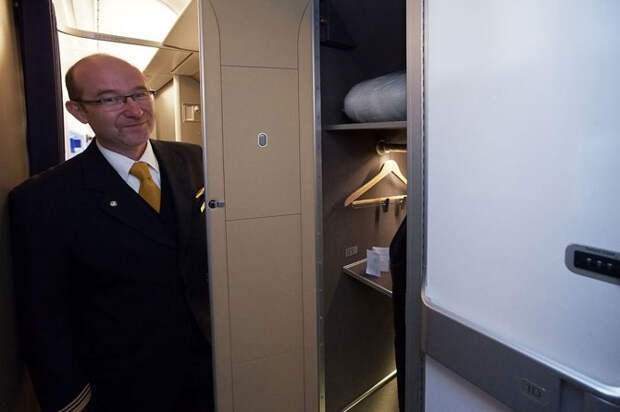 Полет на новом гигантском самолете Airbus A380