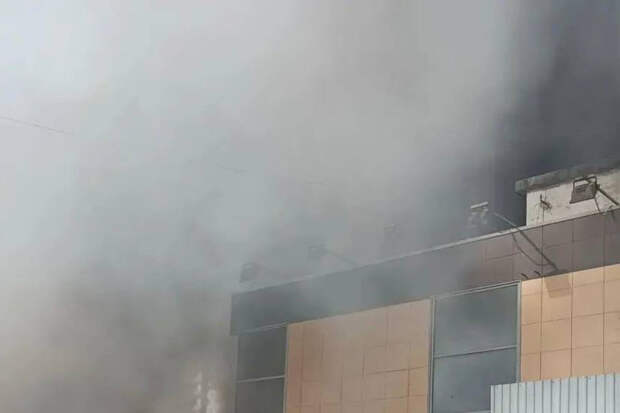 Прокуратура: площадь пожара на рынке в Солнечногорске возросла до 5 тыс. кв.м