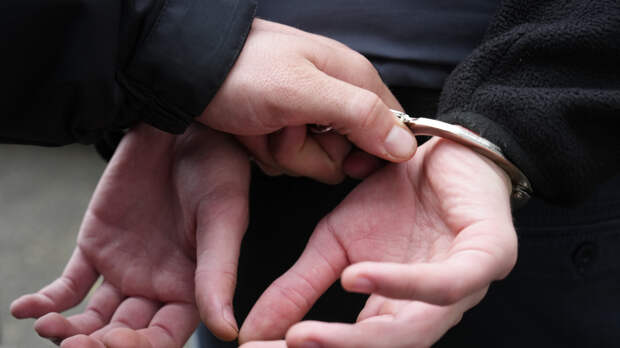 Выманивал деньги на «помощь детям»: сыгравшего Лермонтова актера обвинили в мошенничестве