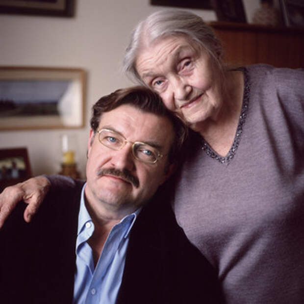 Евгений Киселев с мамой