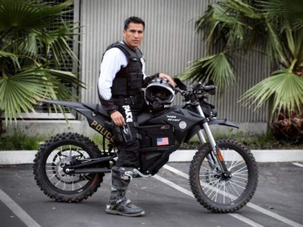 Полицейские LA выбирают электроциклы - Фото 1