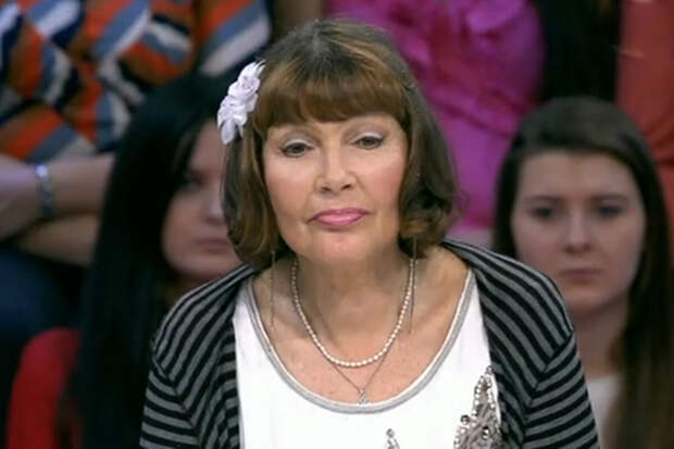Актриса Нина Маслова выступила против передач про пластику
