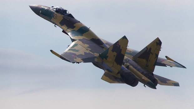 Аналитики MW нашли у российского Су-35 дополнительные радары для поиска стелс-самолетов
