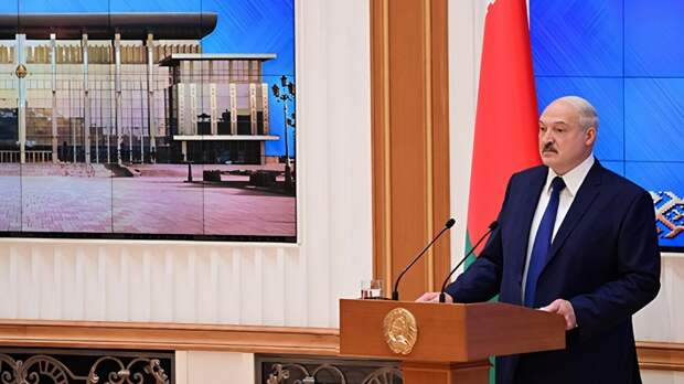 Лукашенко рассчитывает на благодарность белорусов за суверенное государство
