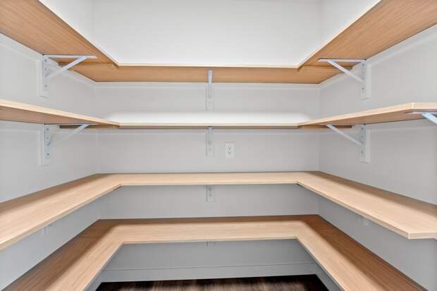 Москвичи отвернулись от кладовок