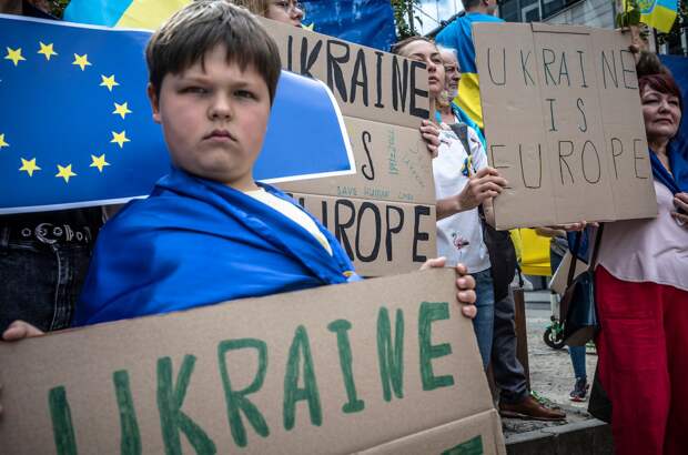 Байден готовит союзников к затяжному конфликту на Украине