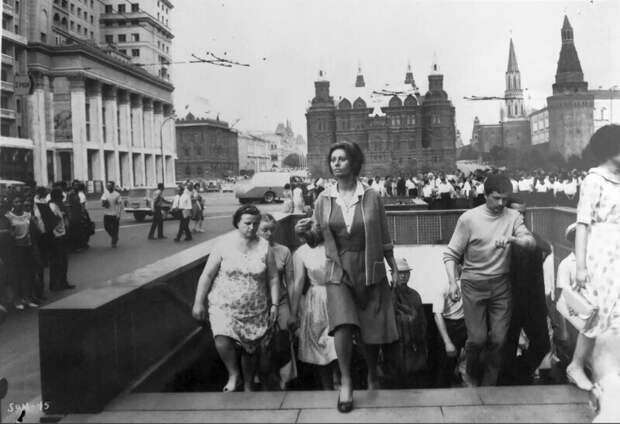 Софи Лорен на улице Горького, 1969 год