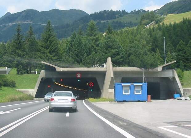 Тоннель Дьявола, Готардский автомобильный тоннель - год появления: 1980. Длина: 17 000 метров. интересное, красота, тоннели, удивительное, факты