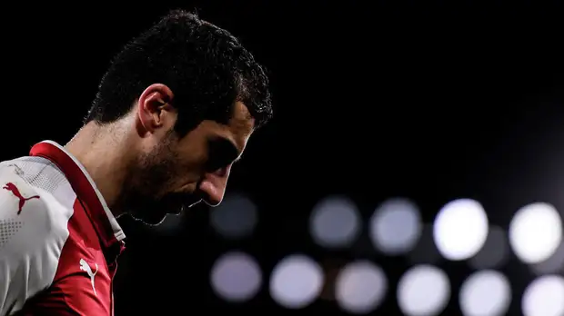 Тренер сборной Армении высказался об отказе Мхитаряна лететь в Баку на финал ЛЕ